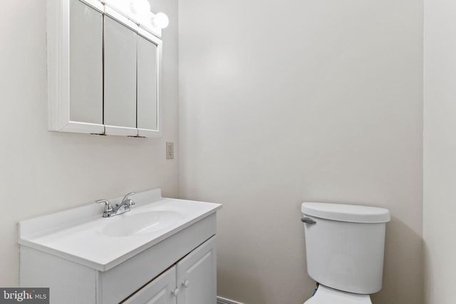 2213 PENN ST, Harrisburg, PA 17110
