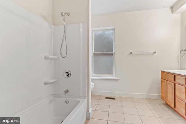 2213 PENN ST, Harrisburg, PA 17110