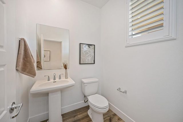 3502 Williamson Dr, Folsom, CA 95630