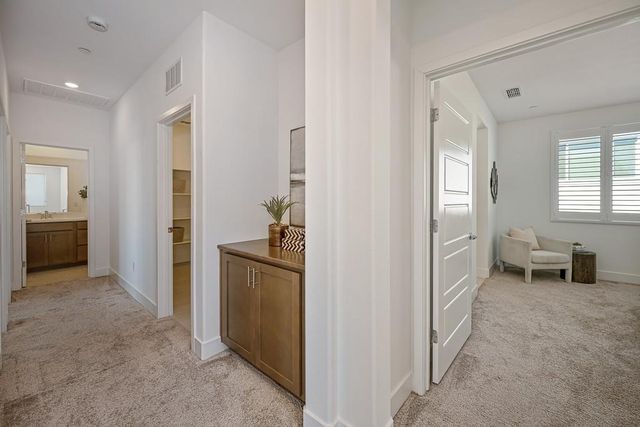 3502 Williamson Dr, Folsom, CA 95630