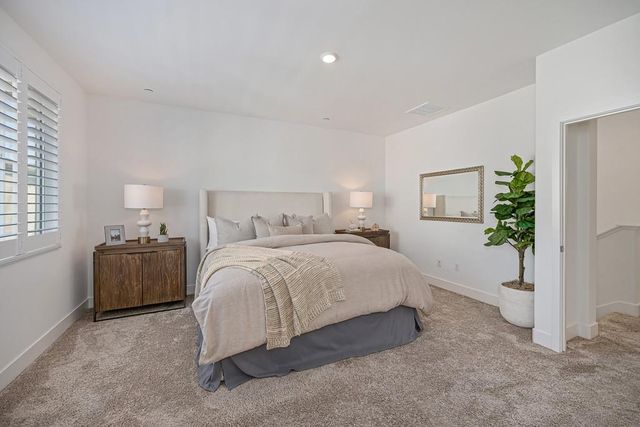 3502 Williamson Dr, Folsom, CA 95630