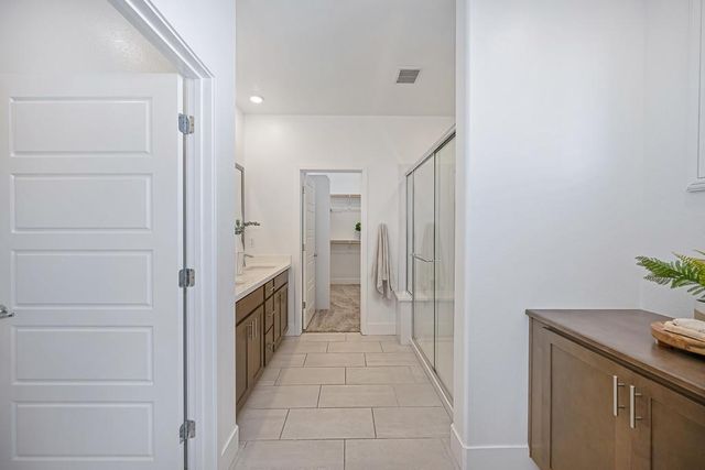 3502 Williamson Dr, Folsom, CA 95630