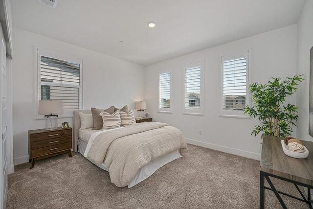 3502 Williamson Dr, Folsom, CA 95630
