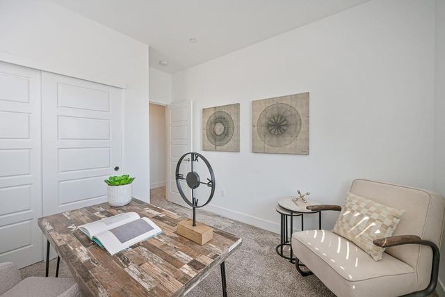 3502 Williamson Dr, Folsom, CA 95630