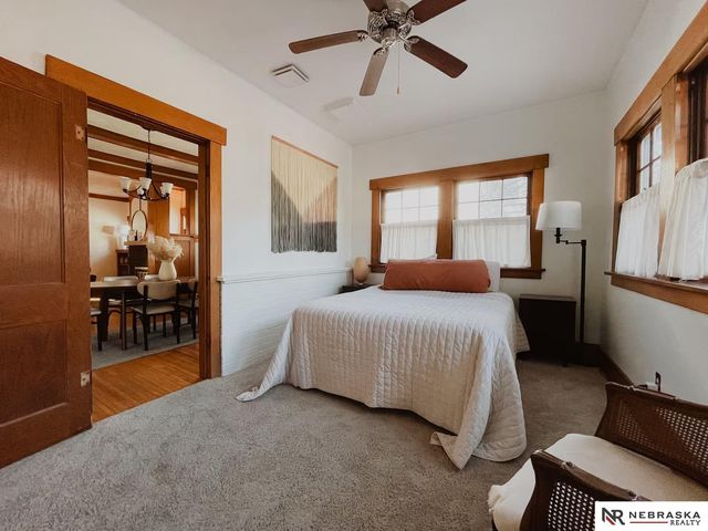 2426 Park Avenue, Lincoln, NE 68502