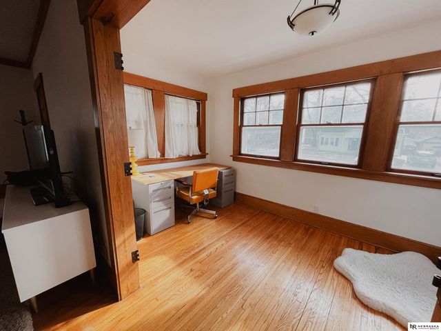 2426 Park Avenue, Lincoln, NE 68502