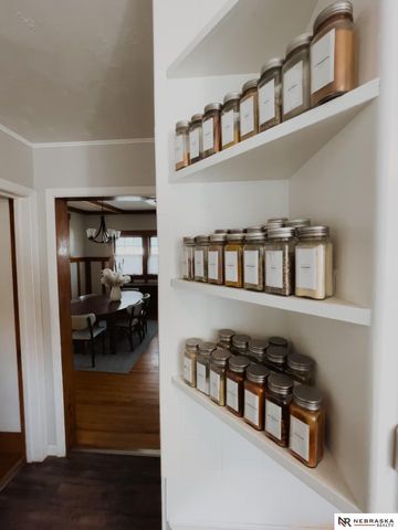 2426 Park Avenue, Lincoln, NE 68502