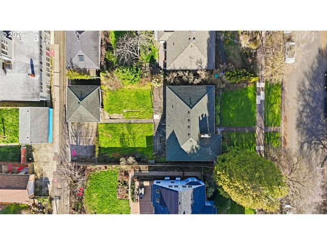 2417 Se LADD Ave, Portland, OR 97214