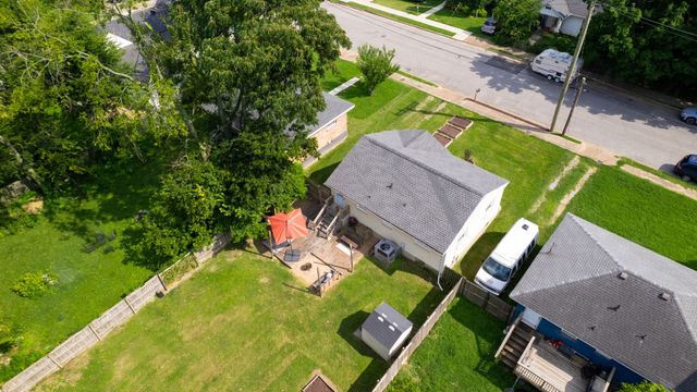 1119 Glenview Dr, Nashville, TN 37206