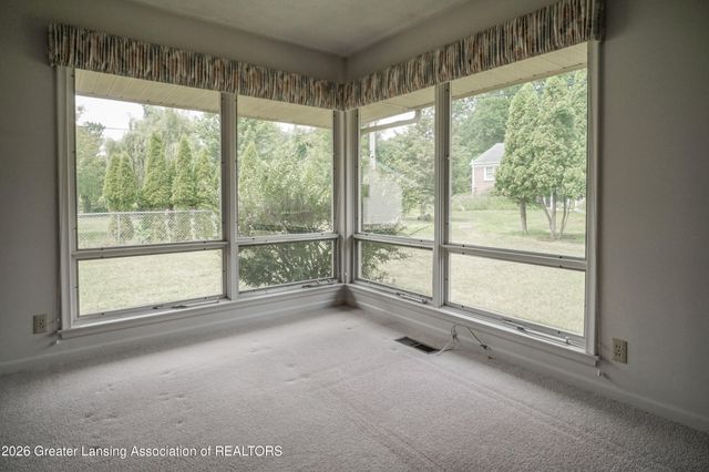 1665 Woodside Drive, East Lansing, MI 48823