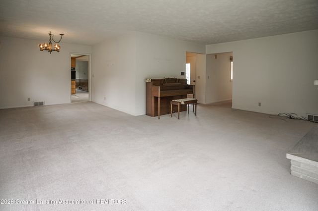 1665 Woodside Drive, East Lansing, MI 48823