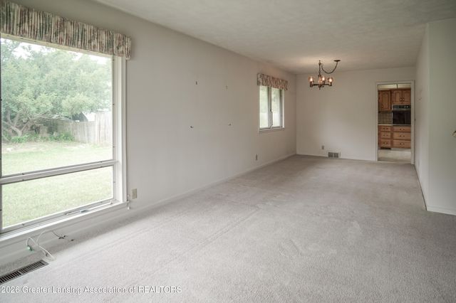 1665 Woodside Drive, East Lansing, MI 48823