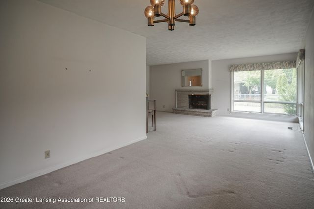1665 Woodside Drive, East Lansing, MI 48823