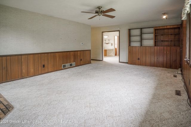 1665 Woodside Drive, East Lansing, MI 48823