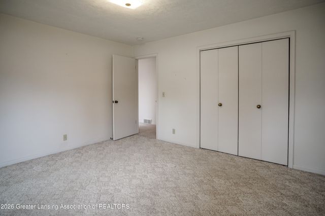 1665 Woodside Drive, East Lansing, MI 48823