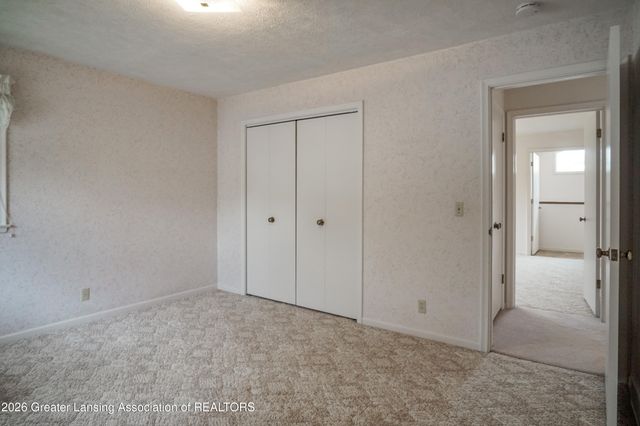 1665 Woodside Drive, East Lansing, MI 48823