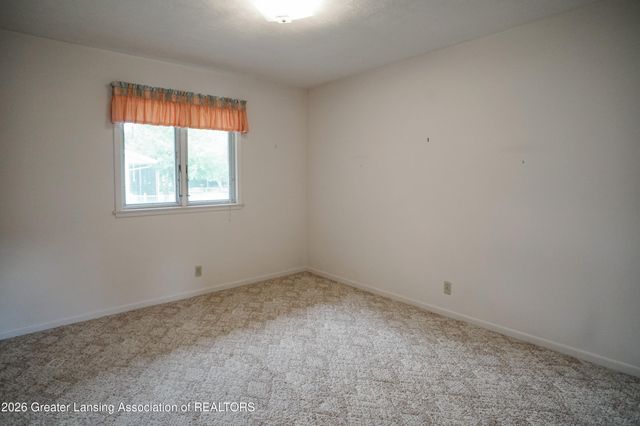 1665 Woodside Drive, East Lansing, MI 48823