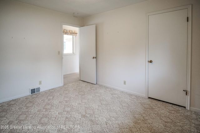 1665 Woodside Drive, East Lansing, MI 48823