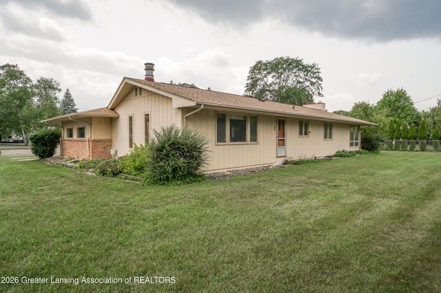 1665 Woodside Drive, East Lansing, MI 48823