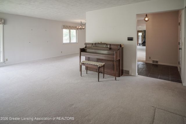 1665 Woodside Drive, East Lansing, MI 48823