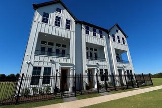 2745 Providence Street, Houston, TX 77020