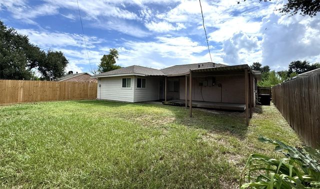 15022 Chipman Lane, Houston, TX 77060