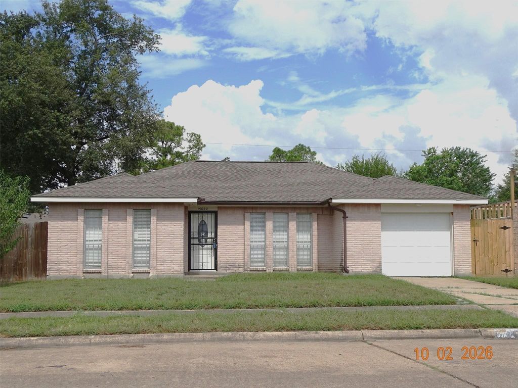 15022 Chipman Lane, Houston, TX 77060