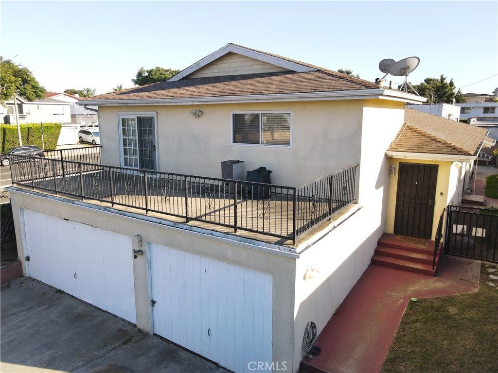 2706 Robinson Street, Redondo Beach, CA 90278 — exterior