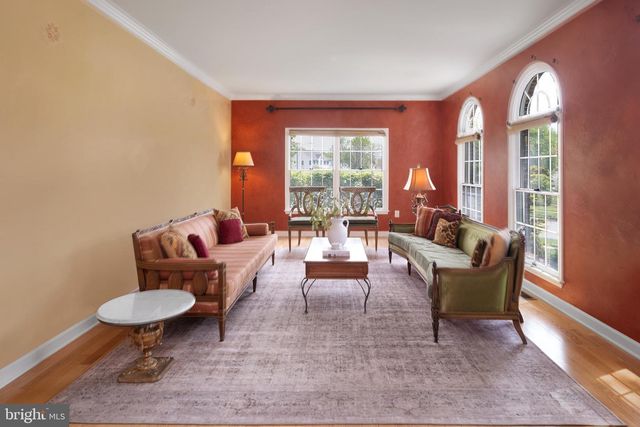 2 CLARENDON CT, Princeton Junction, NJ 08550