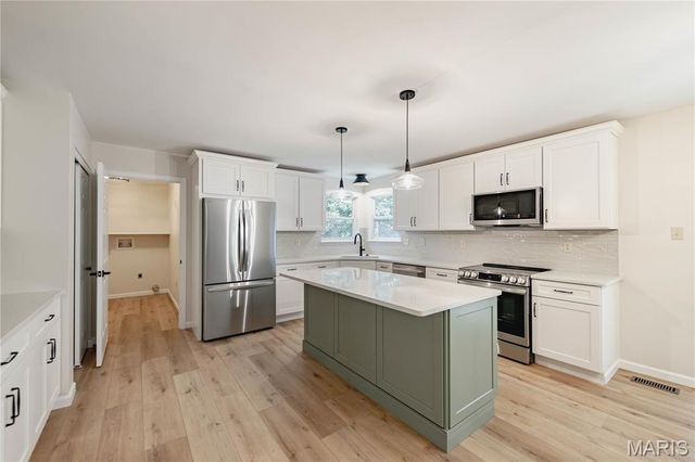 235 Cherry Hills Meadows Drive, Wildwood, MO 63040