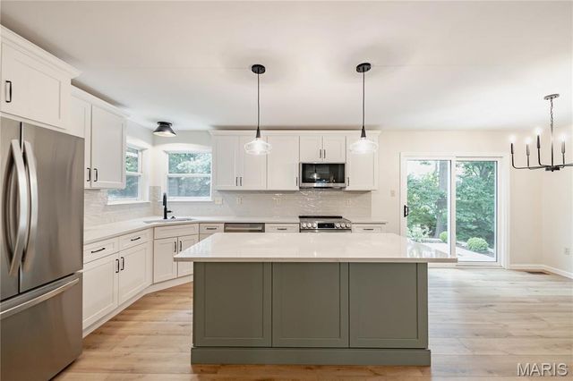 235 Cherry Hills Meadows Drive, Wildwood, MO 63040