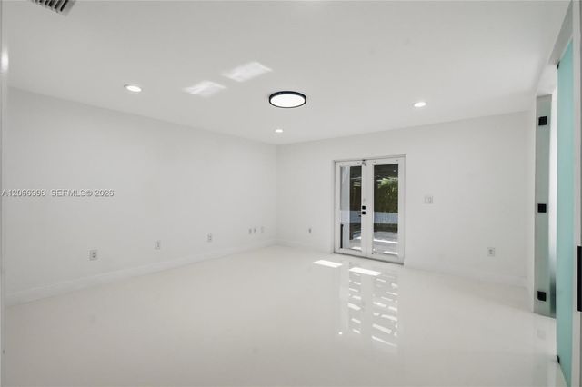 16203 NW 82nd Place, Miami Lakes, FL 33016