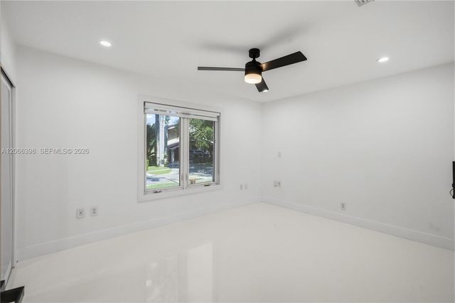 16203 NW 82nd Place, Miami Lakes, FL 33016