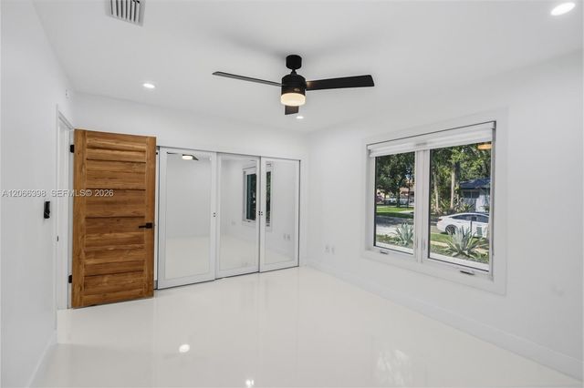 16203 NW 82nd Place, Miami Lakes, FL 33016