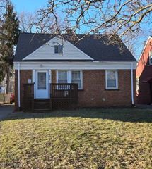 5716 South Boulevard, Maple Heights, OH 44137