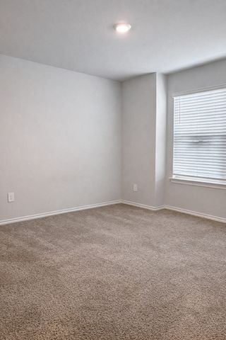 404 Beekeeper Drive, Fort Worth, TX 76131