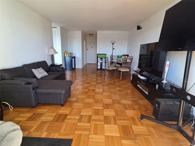 18-15 215th Street 6 C, Bayside, NY 11360