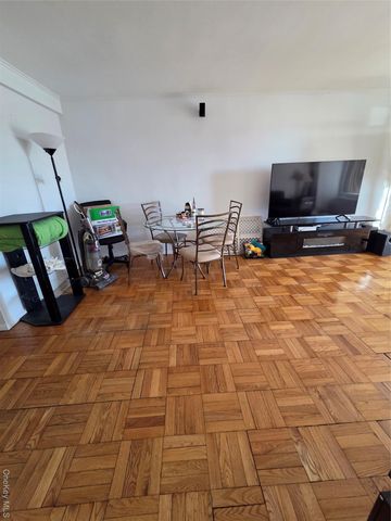 18-15 215th Street 6 C, Bayside, NY 11360