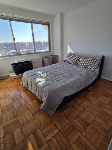 18-15 215th Street 6 C, Bayside, NY 11360