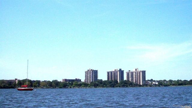 18-15 215th Street 6 C, Bayside, NY 11360