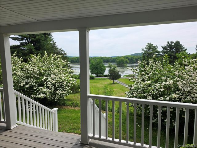 553 Lake Road, Pine Plains, NY 12567