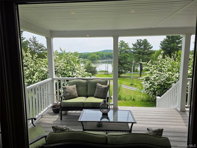 553 Lake Road, Pine Plains, NY 12567
