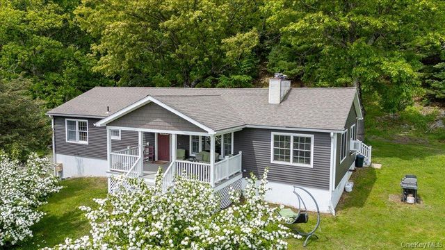 553 Lake Road, Pine Plains, NY 12567