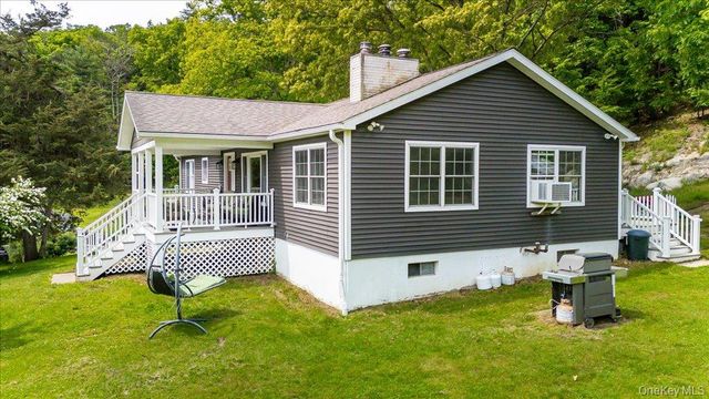 553 Lake Road, Pine Plains, NY 12567