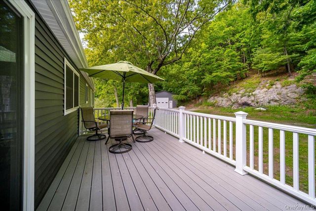 553 Lake Road, Pine Plains, NY 12567