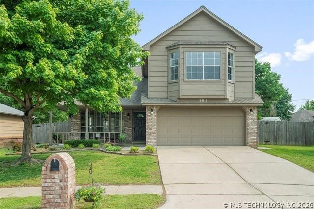 305 E Indianapolis Street, Broken Arrow, OK 74012