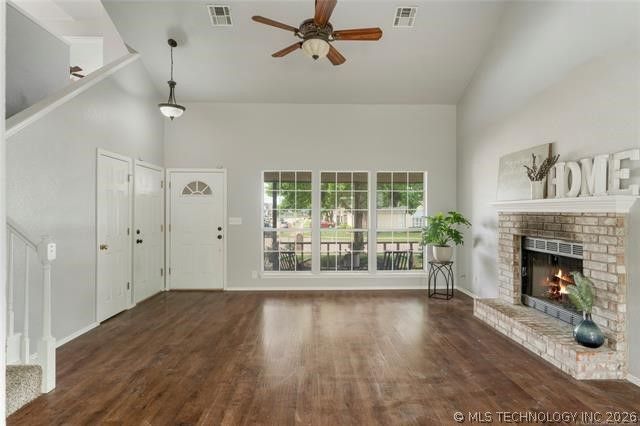 305 E Indianapolis Street, Broken Arrow, OK 74012