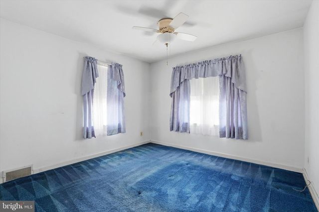 100 WAGNER ST, Hamilton, NJ 08610