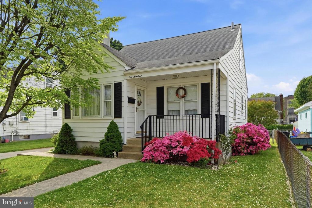 100 WAGNER ST, Hamilton, NJ 08610