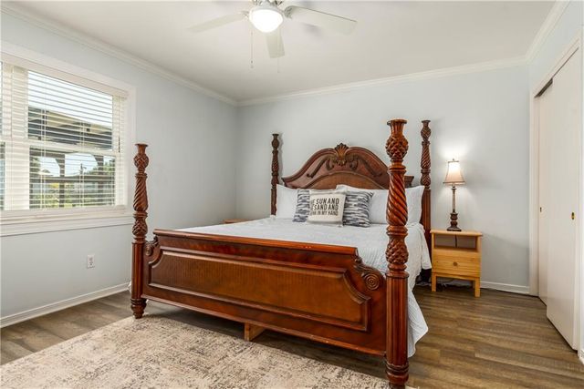 832 Desoto Drive, Dauphin Island, AL 36528